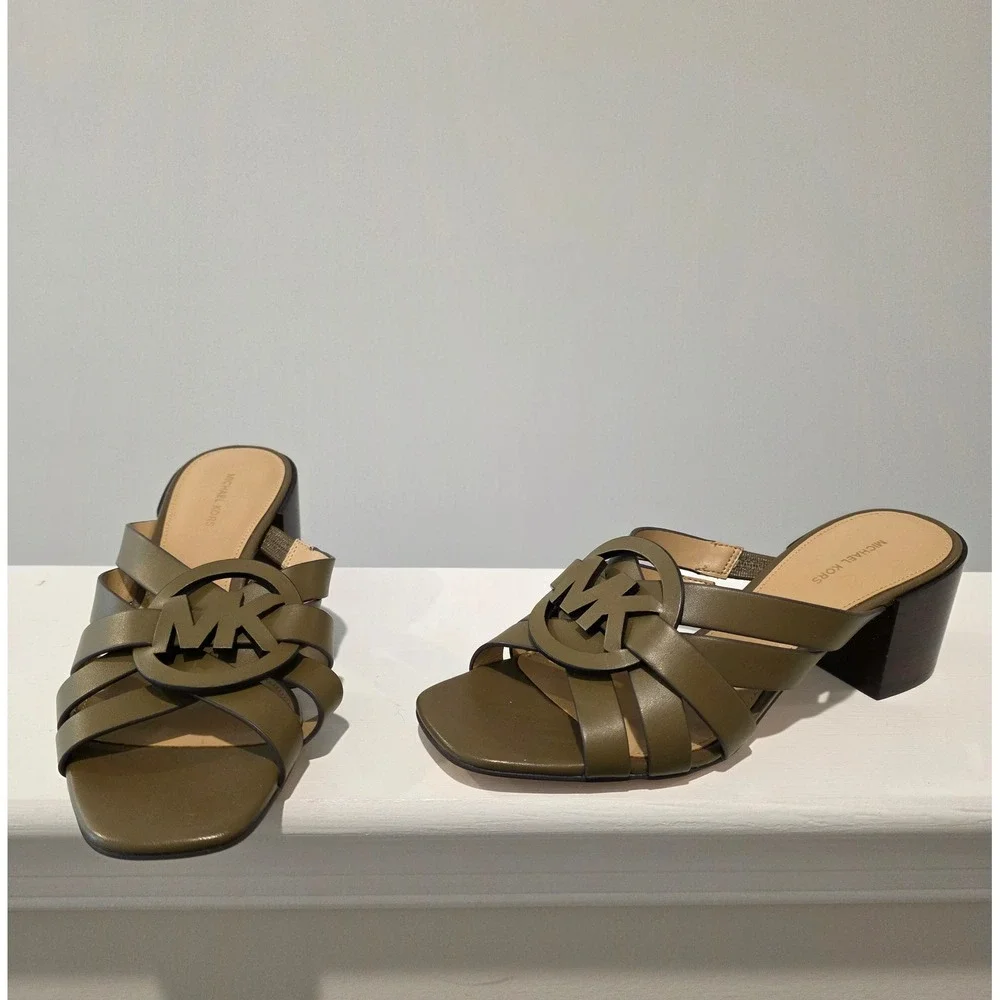 Women's sz 6 B‎ Michael Kors Erika Sandal Loden Green Leather MK Logo Block Heel